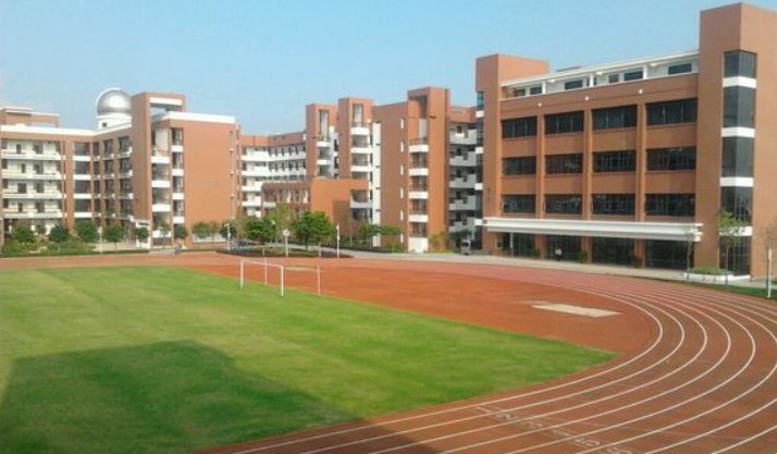 广州市铁一中学白云校区怎样？