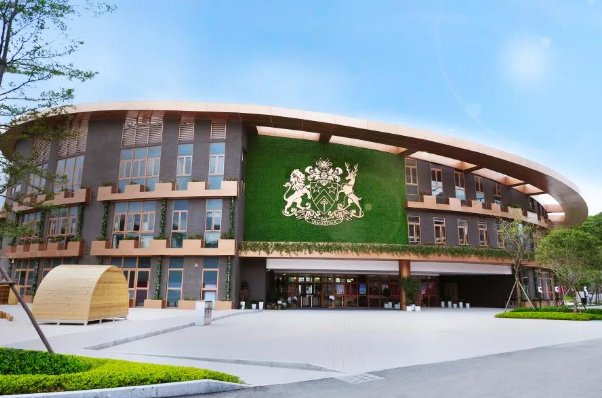 广州增城区有几个贵族学校？