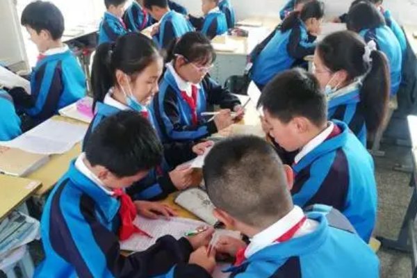 百闻不什么什么成语