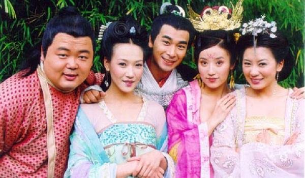 一部融合了侦探悬疑剧情的唐朝主旋律大片！《神都龙王》为何这么受欢迎