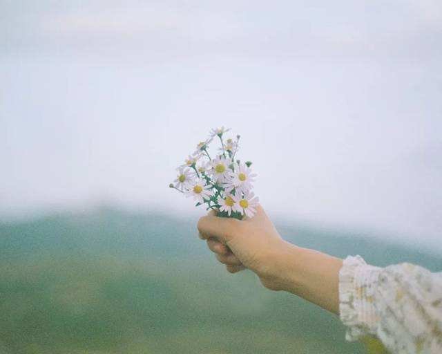 我和喜欢的女生互怼这正常吗？