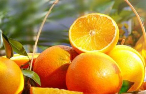 冰糖蒸橙子和盐蒸橙子的区别是什么？