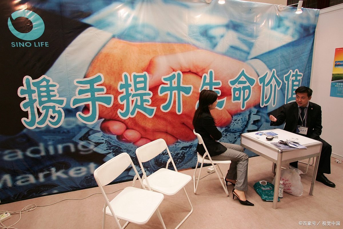 观光直升机坠海，飞机直接栽进海里，会有人员伤亡吗？