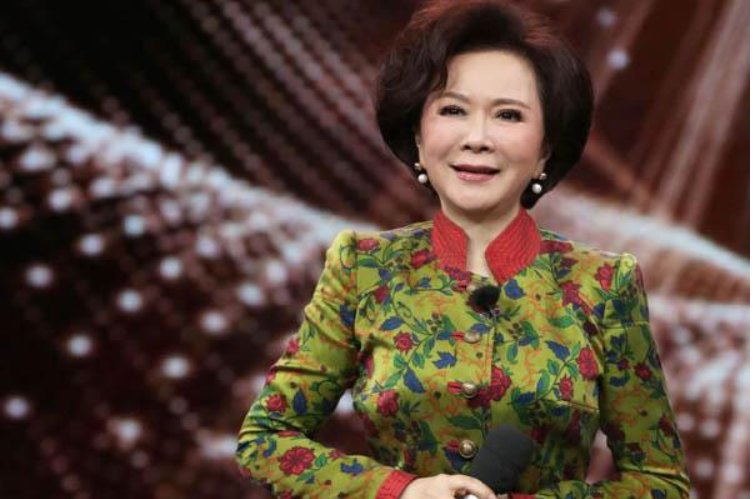 大家纷纷讨论潘长江和蔡明的小品，他们通过小品表达出了什么道理？