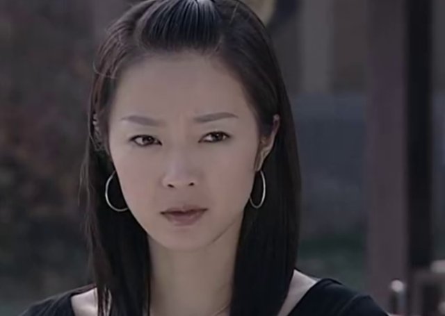 曾凭《魔幻手机》走红的刘希媛，却因说脏话被雪藏，如今怎么样？