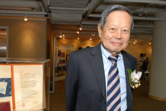 杨振宁的个人资料及简介及事迹