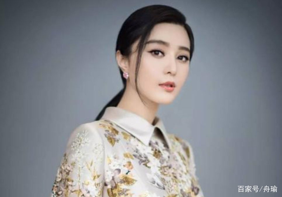 范冰冰真实靠山，成龙都要礼让3分，就连洪金宝也不够资格，他是谁？