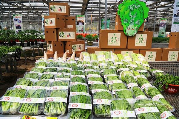 北京一小区封闭后几小时就开始发菜，新鲜蔬菜是如何送到封控区的？