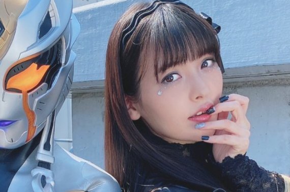 《特利迦奥特曼》卡尔蜜拉的扮演者是谁？