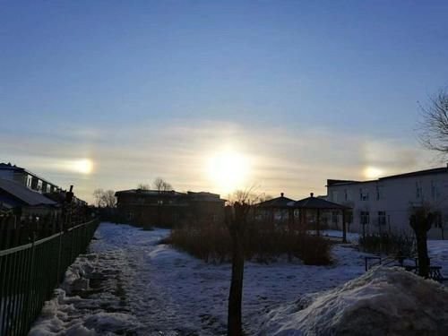 北京上空出现三个太阳，是什么情况？是如何形成的？