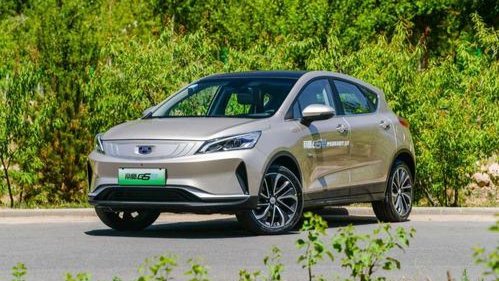 北京车市突然火爆异常，这与什么有关？