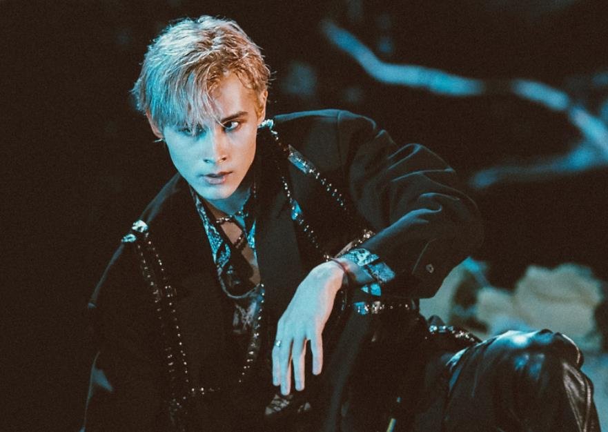 利路修关注三代鹿人，这是否属于二者的梦幻联动呢？