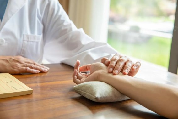 早占勿药下一句