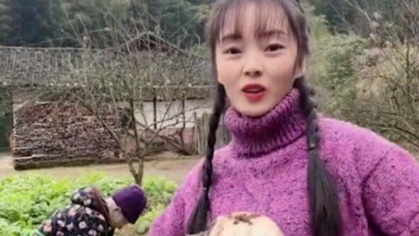 网红黄琴的身份是什么？