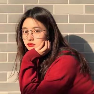 比如女人是竹叶上的青蛇是什么意思？