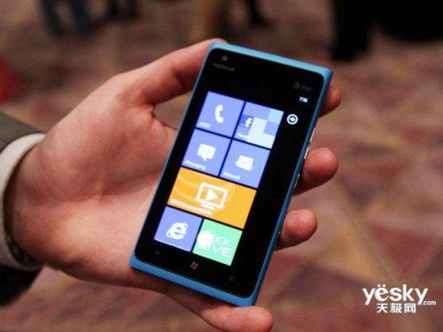 诺基亚lumia 900的参数