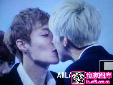 中国爱大歌会2013EXO下，都谁和谁接吻了？