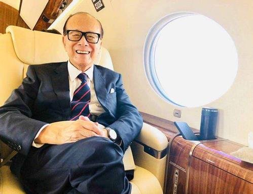 李兆基和李嘉诚是什么关系