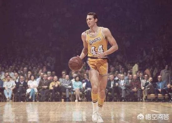 杰里韦斯特对于湖人的贡献有多大？为什么湖人球员甚至球迷很尊敬他？