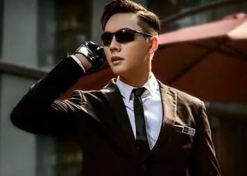 《橙红年代》刘子光身世是什么？刘子光和陈子锟是什么关系