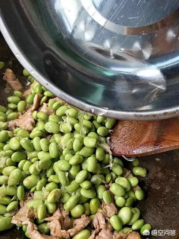 青豆炒肉怎么做好吃，青豆炒肉的家常做法？