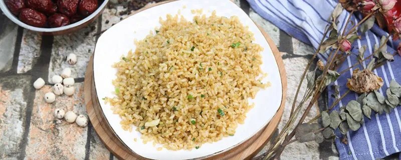 酱油炒饭的做法