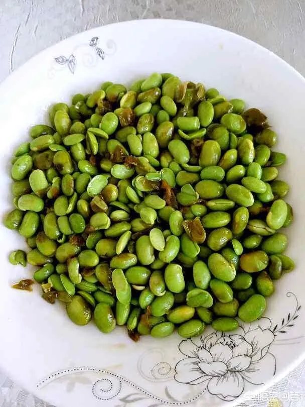 青豆炒肉怎么做好吃，青豆炒肉的家常做法？