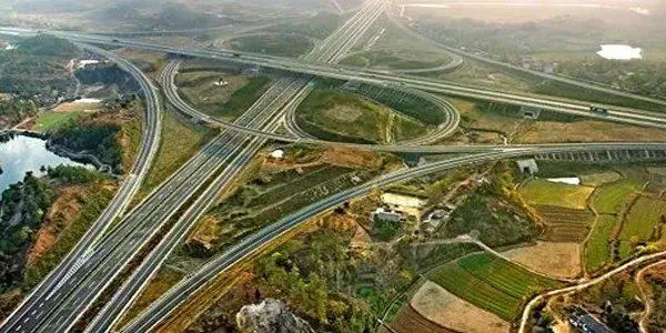 均川服务区是哪个省 均川服务区是湖北省