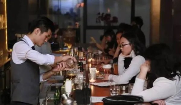 深圳最火的酒吧是哪家？排名怎么样？