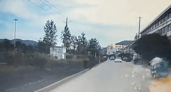 浙江温岭油罐车突发爆炸，汽车被炸飞4层楼高，怎么回事？