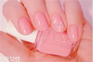 美甲裸粉色款式图片2018 新款裸色美甲图案大全