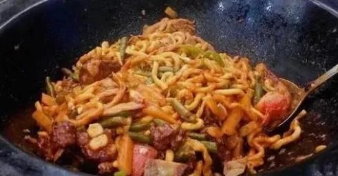 呼和浩特美食有什么？