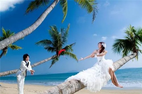 三亚婚纱摄影团购一般要多少钱 影楼团购注意哪些