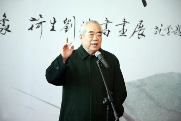 大画家范曾的婚姻，究竟是怎样的