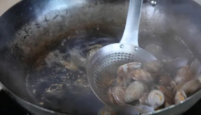 炒花甲的做法 花甲怎么吃