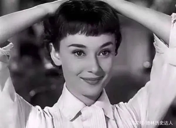 为什么总有人带着有色眼光看待时尚模特？