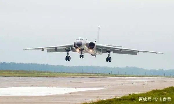 轰六飞机为什么一直保留到现在？轰6N和轰6K有什么区别？