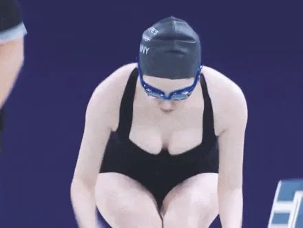 陈小纭八卦泳装照：陈小纭身材有料三围及美照曝光