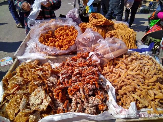 你私藏了哪些美食类电脑壁纸愿意分享？