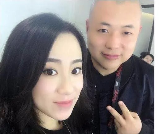 赵本山徒弟王金龙为什么和Y蛋离婚？