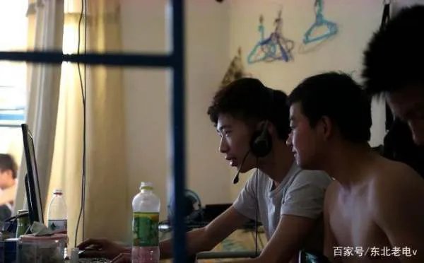 北漂5年，月薪2万，待不下去了，死守北上广的年轻人过得怎么样？