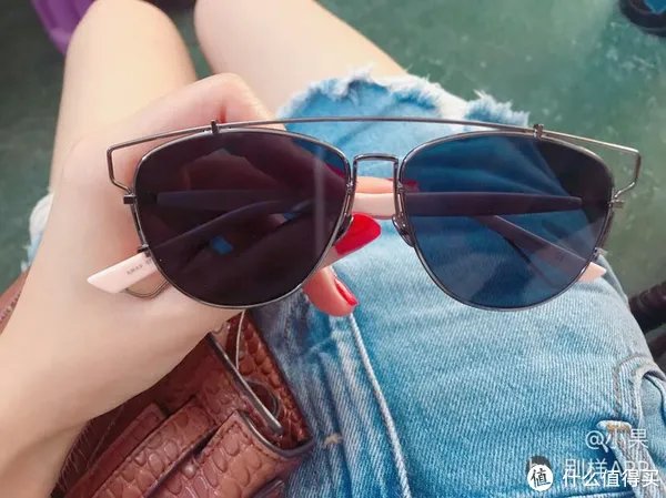 5种不同脸型分析+爆款推荐!根据脸型,挑选适合自己的太阳镜!
