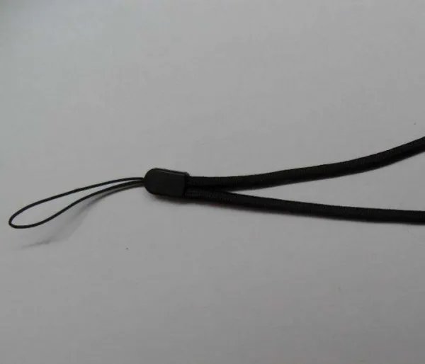 手机挂绳如何安装？