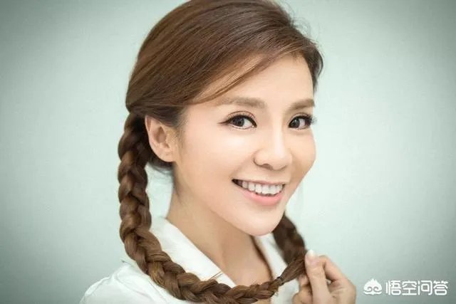 2019年春晚的主持人你最喜欢哪一个？为什么？