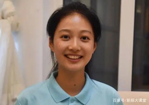 冯琳生活照图片