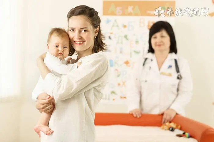 英国两不孕女“合生”奇迹宝宝 堪称史无前例