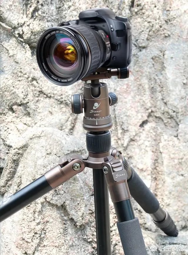 相机里的包围曝光是什么意思呢?