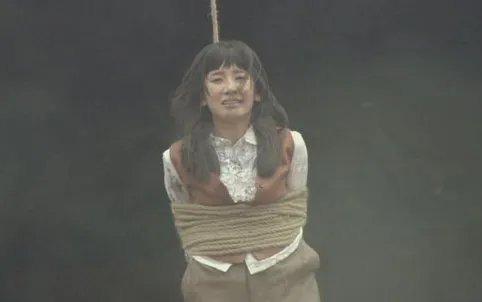 《飞哥大英雄》中有哪些催人泪下的情节？