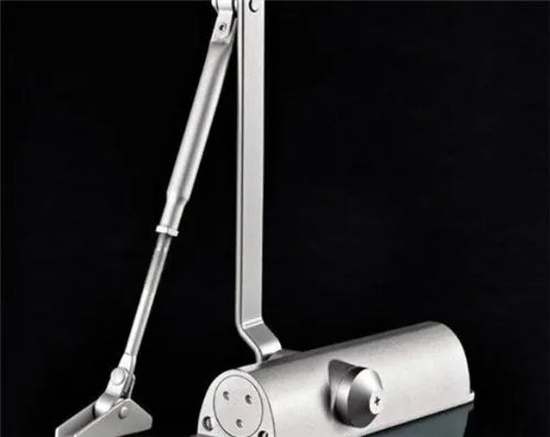 顺位器和闭门器的区别有哪些