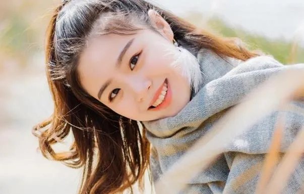 和女孩子聊什么话题好呢 什么是正常聊天的话题呢